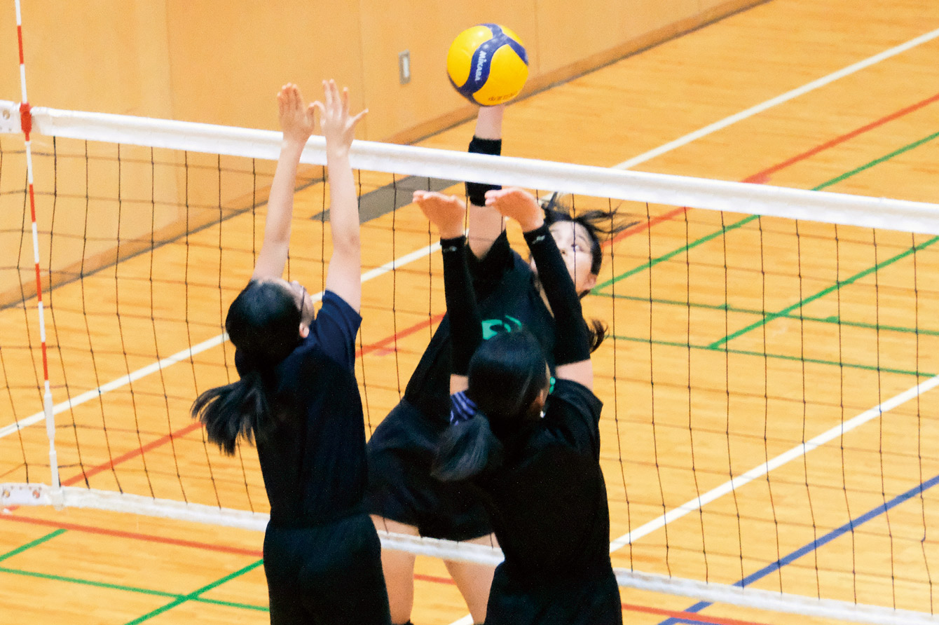 女子バレーボール部